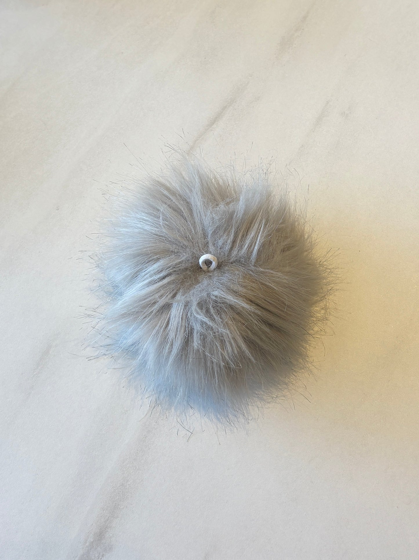 Dúskur - grár